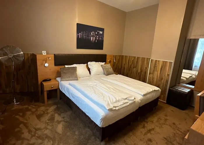 Hotel Expo Frankfurt City Centre