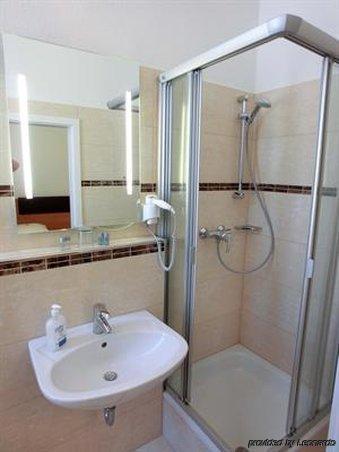 Expo Frankfurt Centre 3* Франкфурт-на-Майне