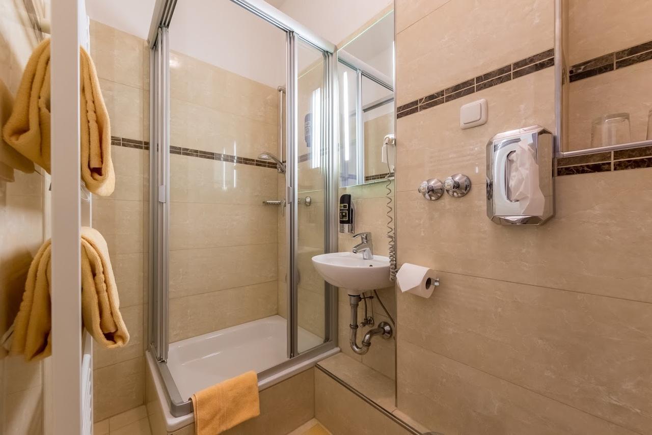 Expo Frankfurt Centre Hotel 3*
