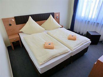 Expo Frankfurt Centre Hotel 3*