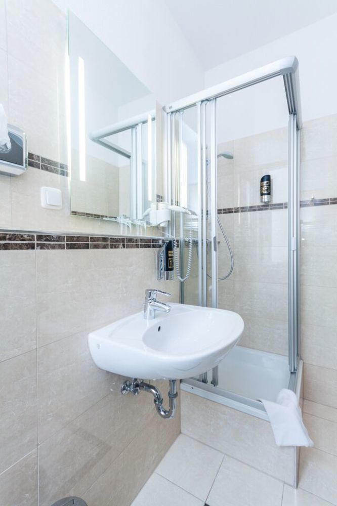 Expo Frankfurt Centre Hotel 3*